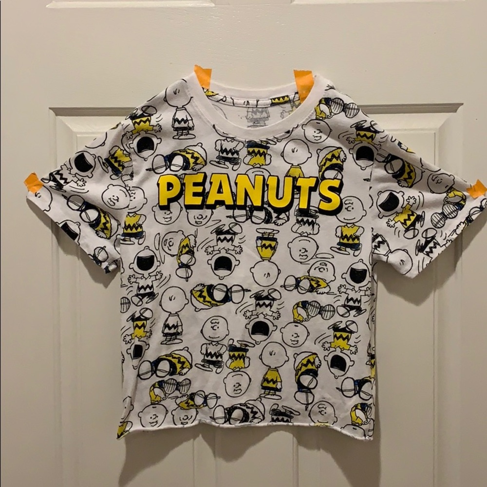 PEANUTS Charlie Brown Shrit